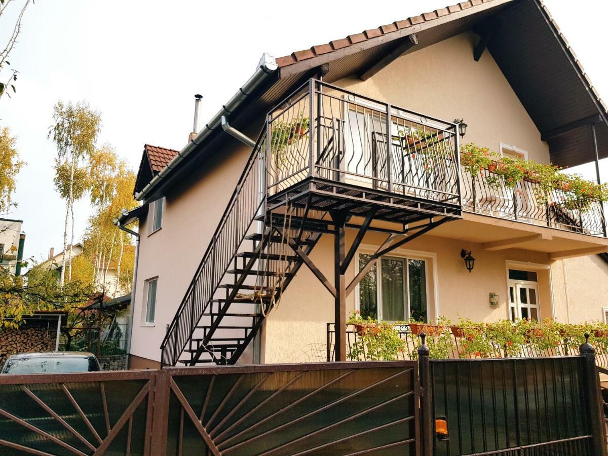 Apulum Gardens Hotel Alba Iulia Ngoại thất bức ảnh
